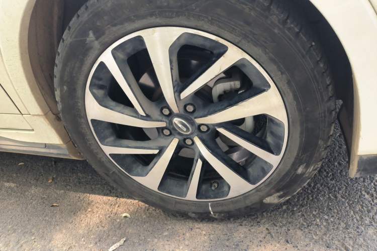 Used GAC Group Qizhi EV 2019 EV530 Smart Drive Edition Right Front Wheel Hub