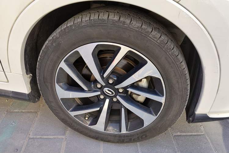 Used GAC Group Qizhi EV 2019 EV530 SharpLine Edition Right Front Wheel Hub