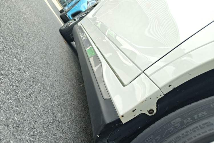 Used GAC Group Qizhi EV 2019 EV530 Smart Drive Edition Right Side Sill