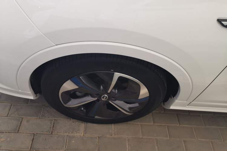 Used GAC Group Qizhi EV 2020 RuiXing Edition Left Front Wheel Hub