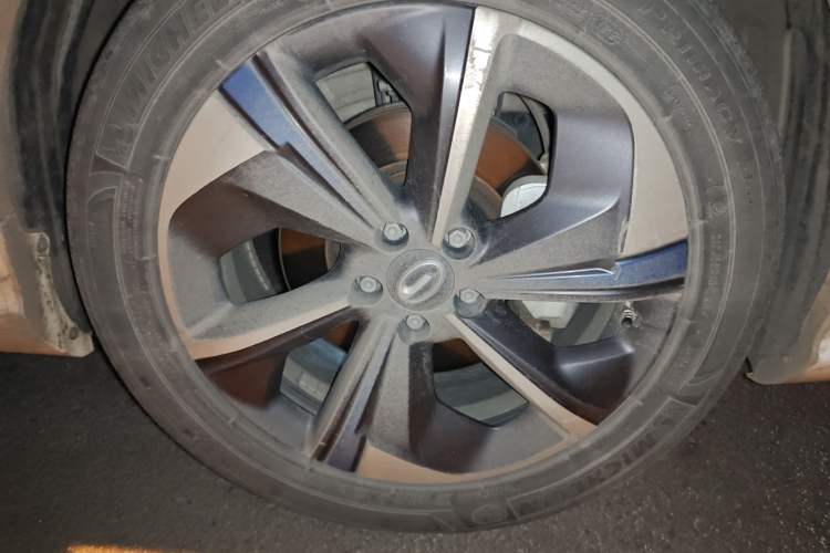 Used GAC Group Qizhi EV 2020 Comfort Edition Right Front Wheel Hub