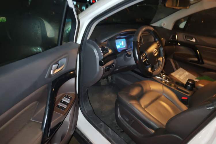 Used GAC Group Qizhi PHEV 2019 1.5L Smart Connect Premium Edition Driver Seat
