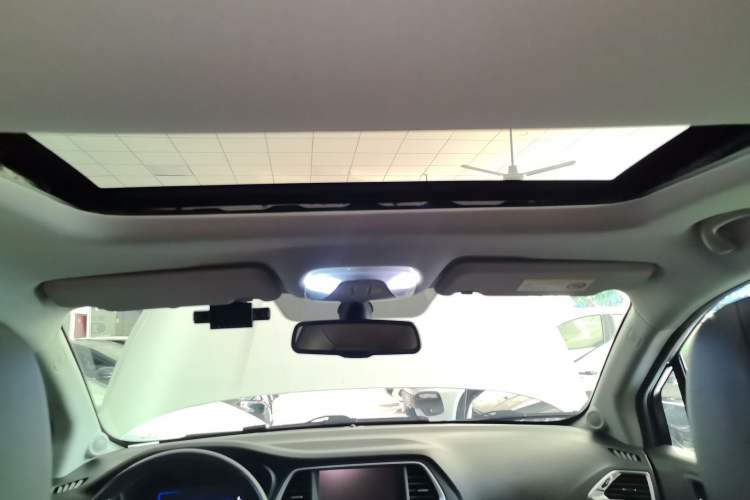 Used GAC Group Qizhi PHEV 2019 1.5L Smart Connect Premium Edition Headliner