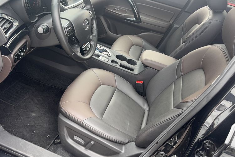 Used GAC Group Qizhi PHEV 2018 1.5L Smart Connect Premium Edition Interior 2