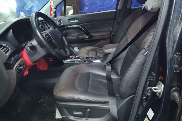 Used GAC Group Qizhi PHEV 2018 1.5L Smart Connect Premium Edition Left Front Seat