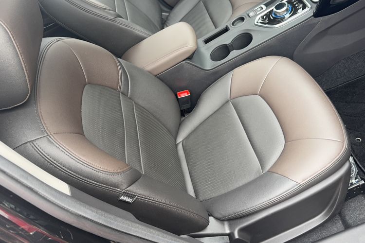 Used GAC Group Qizhi PHEV 2018 1.5L Smart Connect Premium Edition Right Front Seat