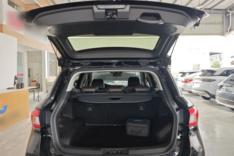 Used GAC Group Qizhi PHEV 2018 1.5L Smart Connect Premium Edition Trunk