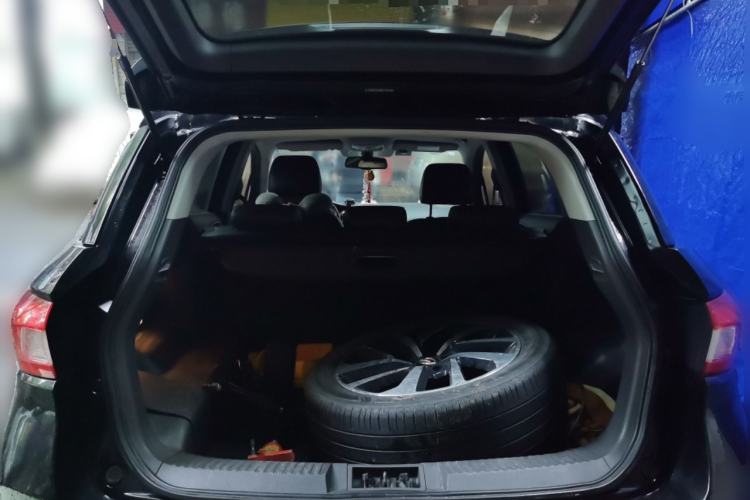 Used GAC Group Qizhi PHEV 2018 1.5L Smart Connect Premium Edition Trunk