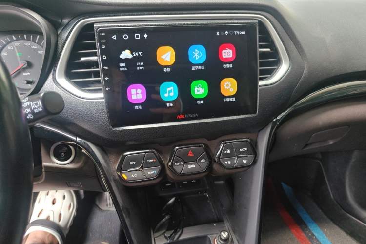 Used GAC Group Qizhi PHEV 2018 1.5L Smart Connect Premium Edition Audio And AC Panel