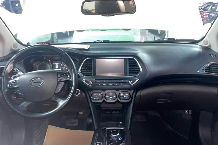 Used GAC Group Qizhi PHEV 2018 1.5L Smart Connect Premium Edition Center Console