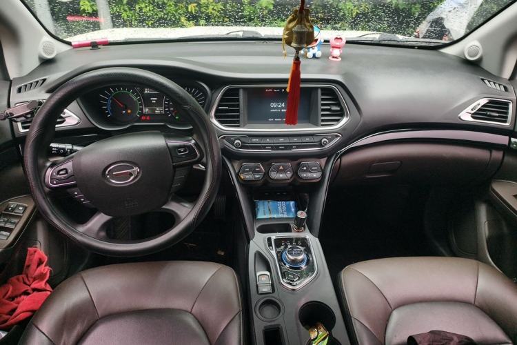 Used GAC Group Qizhi PHEV 2018 1.5L Smart Connect Luxury Edition Center Console