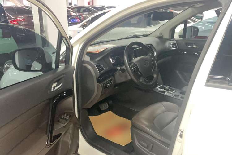 Used GAC Group Qizhi PHEV 2018 1.5L Smart Connect Premium Edition Driver Seat