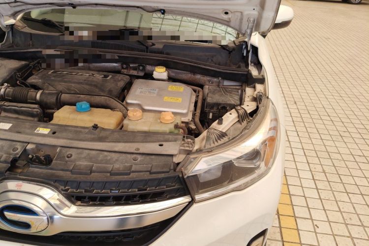 Used GAC Group Qizhi PHEV 2018 1.5L Smart Connect Premium Edition Engine Bay Left