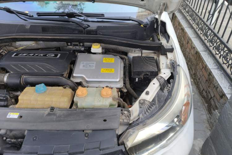 Used GAC Group Qizhi PHEV 2018 1.5L Smart Connect Luxury Edition Engine Bay Left