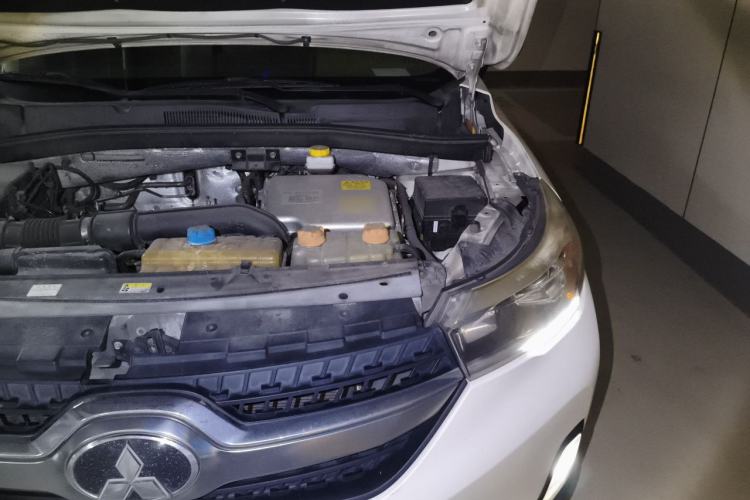 Used GAC Group Qizhi PHEV 2018 1.5L Smart Connect Premium Edition Engine Bay Left
