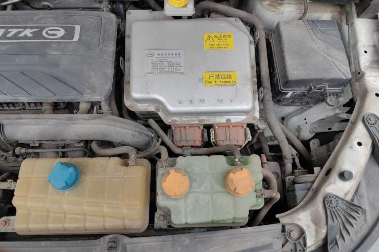 Used GAC Group Qizhi PHEV 2018 1.5L Smart Connect Luxury Edition Engine Bay Left