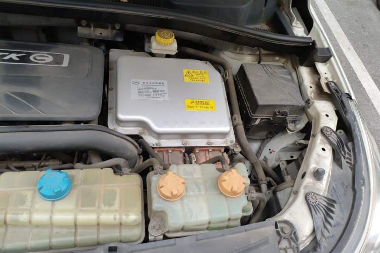 Used GAC Group Qizhi PHEV  Engine Bay Left