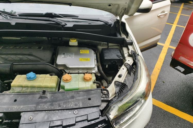 Used GAC Group Qizhi PHEV 2018 1.5L Smart Connect Luxury Edition Engine Bay Left