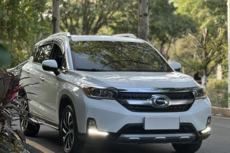 Used GAC Group Qizhi PHEV 2018 1.5L Smart Connect Premium Edition Exterior 4