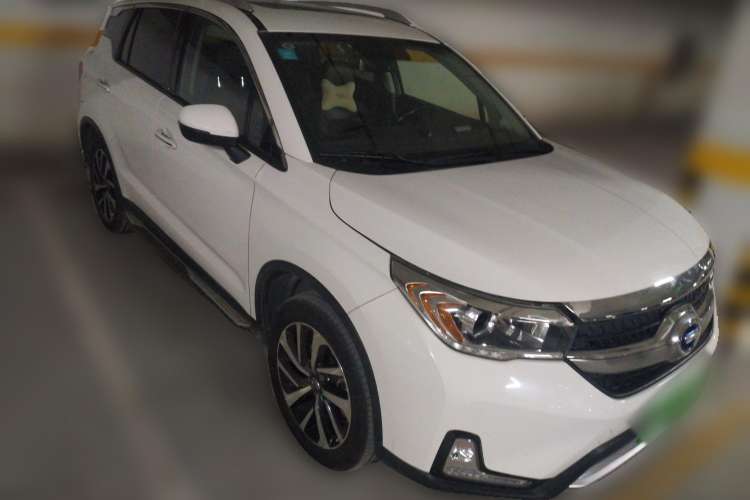 Used GAC Group Qizhi PHEV 2018 1.5L Smart Connect Premium Edition Front Right 45 Deg