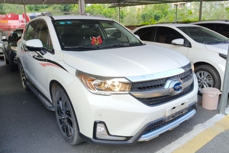 Used GAC Group Qizhi PHEV 2018 1.5L Smart Connect Premium Edition Front Right 45 Deg