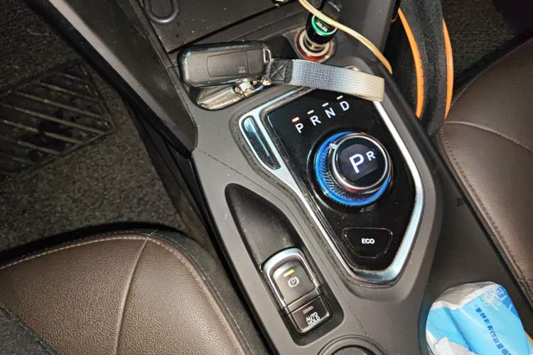 Used GAC Group Qizhi PHEV 2018 1.5L Smart Connect Luxury Edition Gear Lever