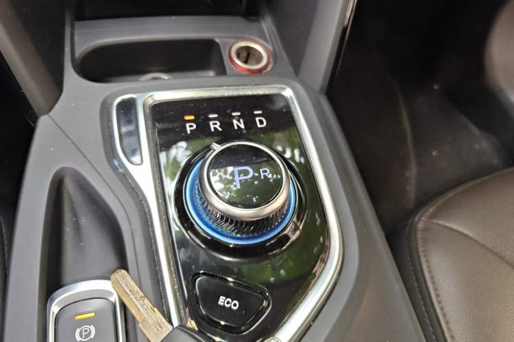 Used GAC Group Qizhi PHEV 2018 1.5L Smart Connect Luxury Edition Gear Lever