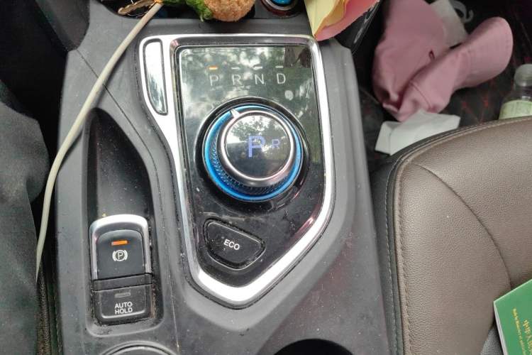 Used GAC Group Qizhi PHEV 2018 1.5L Smart Connect Luxury Edition Gear Lever