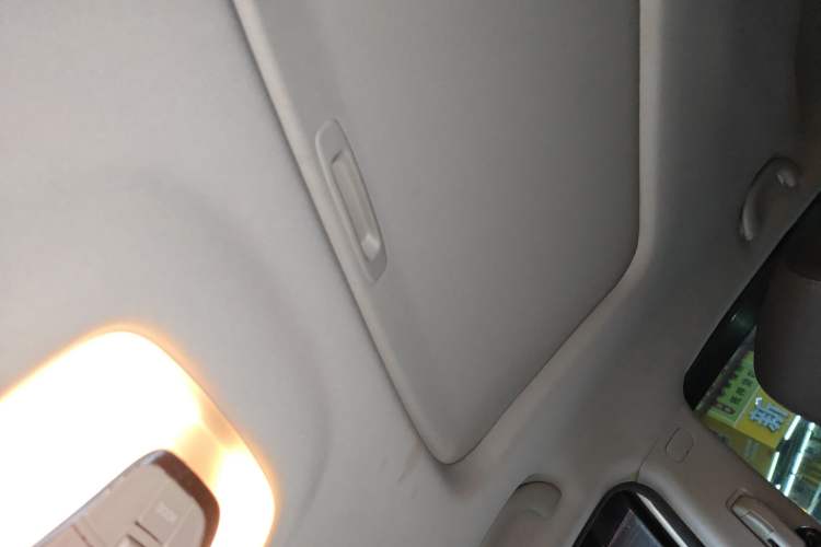 Used GAC Group Qizhi PHEV 2018 1.5L Smart Connect Premium Edition Headliner