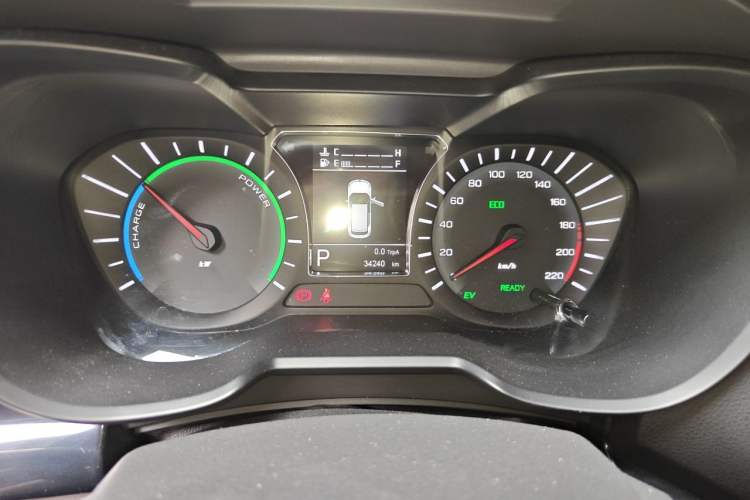Used GAC Group Qizhi PHEV 2018 1.5L Smart Connect Luxury Edition Instrument Cluster