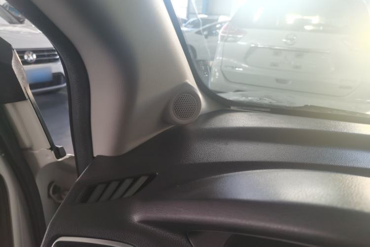 Used GAC Group Qizhi PHEV 2018 1.5L Smart Connect Luxury Edition Interior 7