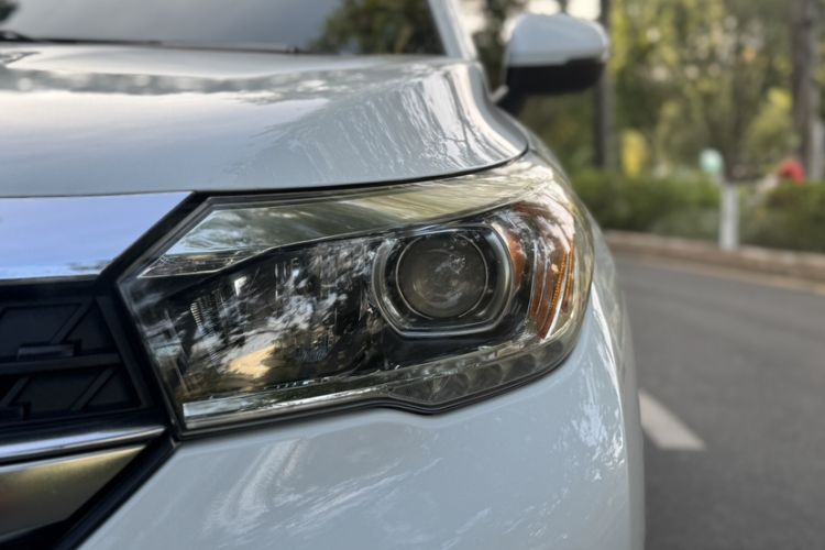 Used GAC Group Qizhi PHEV 2018 1.5L Smart Connect Premium Edition Left Front Headlight