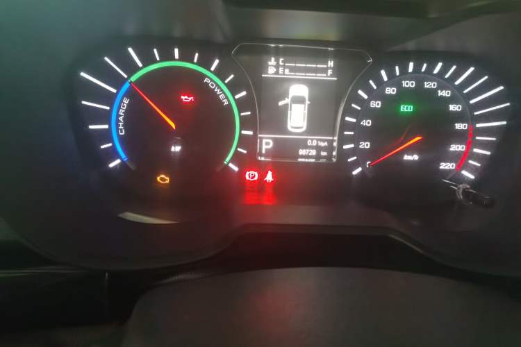 Used GAC Group Qizhi PHEV 2018 1.5L Smart Connect Luxury Edition Odometer Close Up