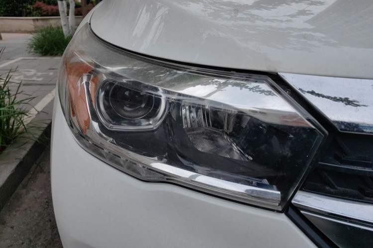 Used GAC Group Qizhi PHEV 2018 1.5L Smart Connect Luxury Edition Right Front Headlight