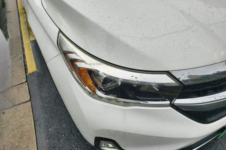 Used GAC Group Qizhi PHEV 2018 1.5L Smart Connect Luxury Edition Right Front Headlight