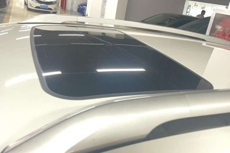Used GAC Group Qizhi PHEV 2018 1.5L Smart Connect Premium Edition Roof