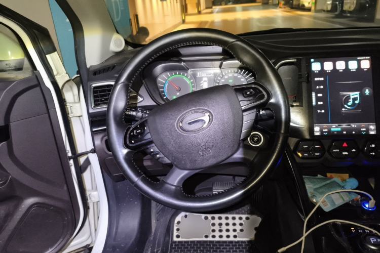 Used GAC Group Qizhi PHEV 2018 1.5L Smart Connect Premium Edition Steering Wheel