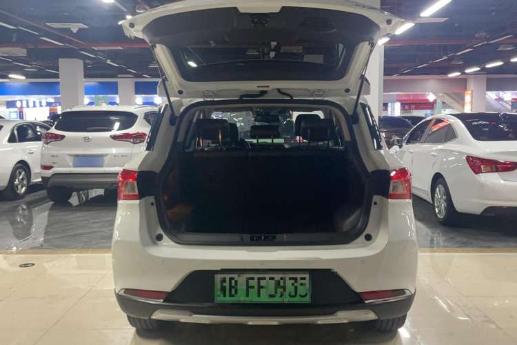 Used GAC Group Qizhi PHEV 2018 1.5L Smart Connect Premium Edition Trunk