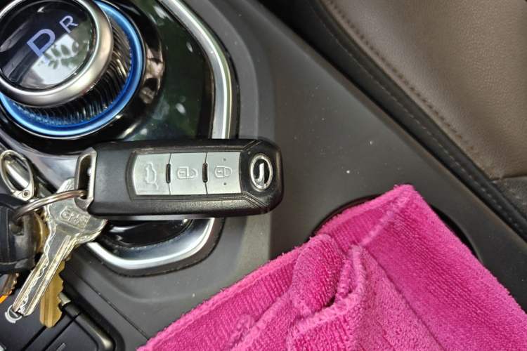 Used GAC Group Qizhi PHEV 2018 1.5L Smart Connect Luxury Edition Vehicle Key