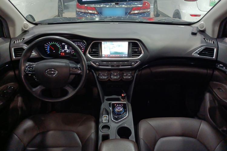 Used GAC Group Qizhi PHEV 2019 1.5L Smart Connect Luxury Edition Center Console