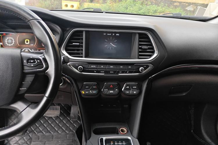 Used GAC Group Qizhi PHEV 2019 1.5L Smart Connect Premium Edition Audio And AC Panel