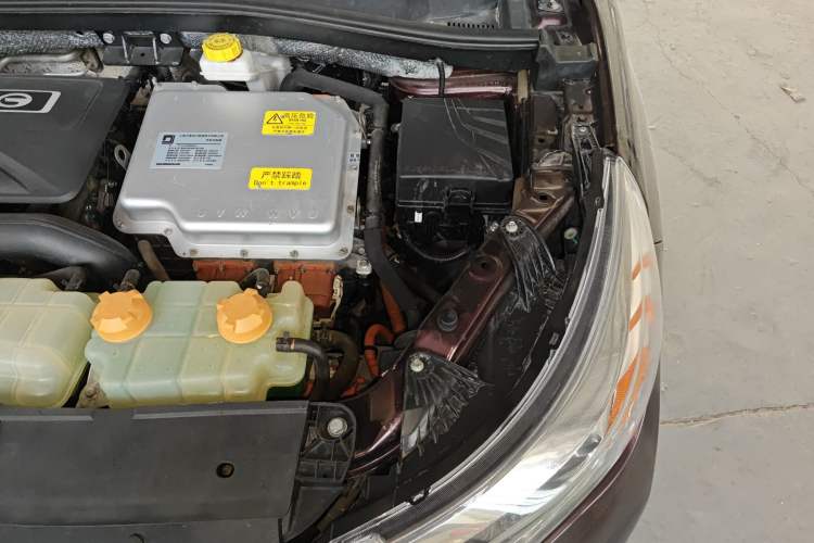 Used GAC Group Qizhi PHEV 2019 1.5L Smart Connect Premium Edition Engine Bay Left