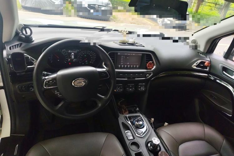 Used GAC Group Qizhi PHEV 2019 1.5L Smart Connect Luxury Edition Center Console