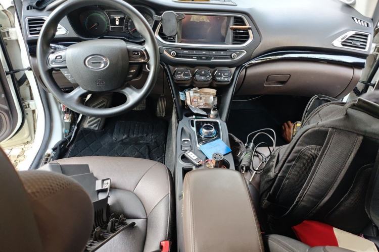 Used GAC Group Qizhi PHEV 2019 1.5L Smart Connect Luxury Edition Center Console