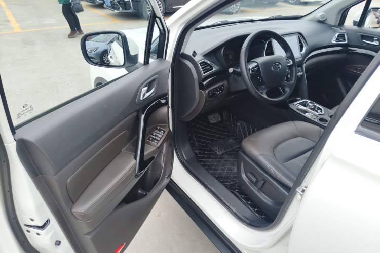 Used GAC Group Qizhi PHEV 2019 1.5L Smart Connect Premium Edition Driver Seat