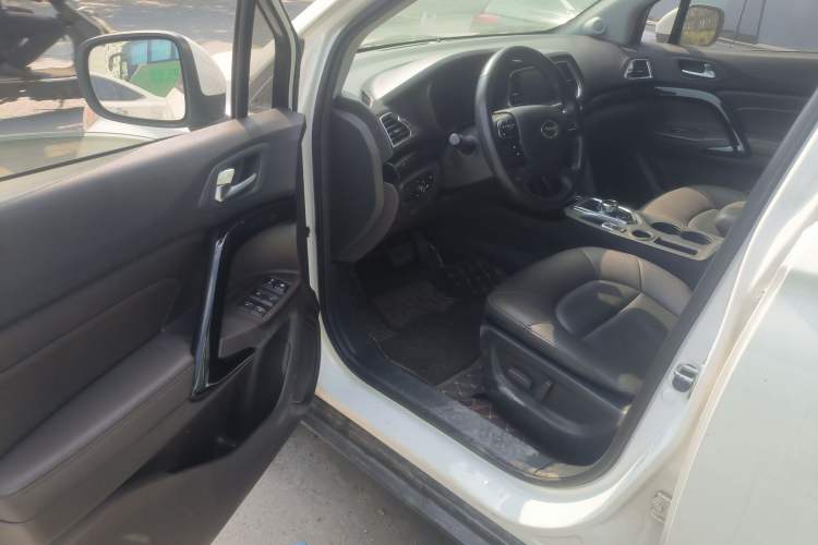 Used GAC Group Qizhi PHEV 2019 1.5L Smart Connect Premium Edition Driver Seat