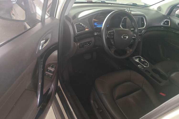 Used GAC Group Qizhi PHEV 2019 1.5L Smart Connect Premium Edition Driver Seat