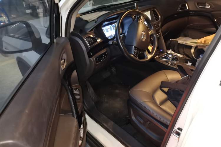 Used GAC Group Qizhi PHEV 2019 1.5L Smart Connect Premium Edition Driver Seat