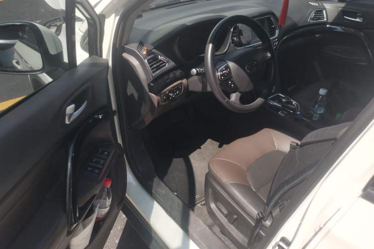 Used GAC Group Qizhi PHEV 2019 1.5L Smart Connect Premium Edition Driver Seat