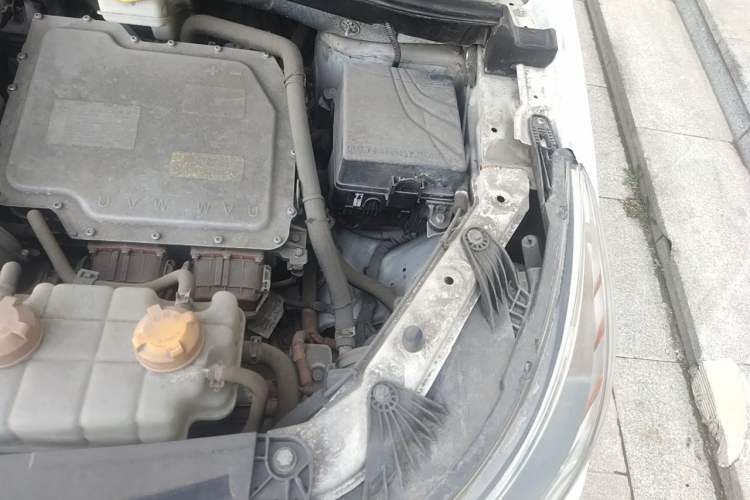 Used GAC Group Qizhi PHEV 2019 1.5L Smart Connect Premium Edition Engine Bay Left
